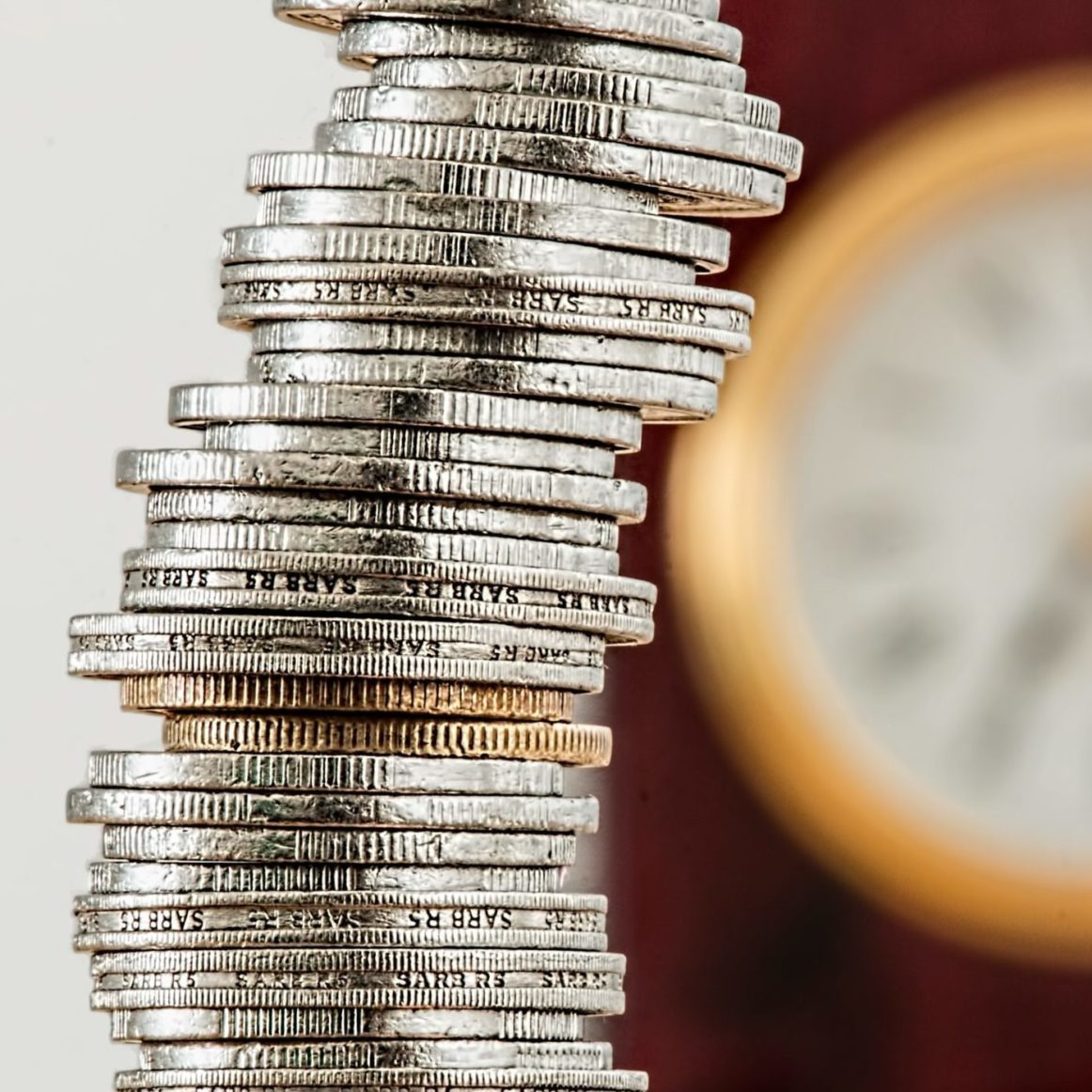 silver-and-gold-coins-128867