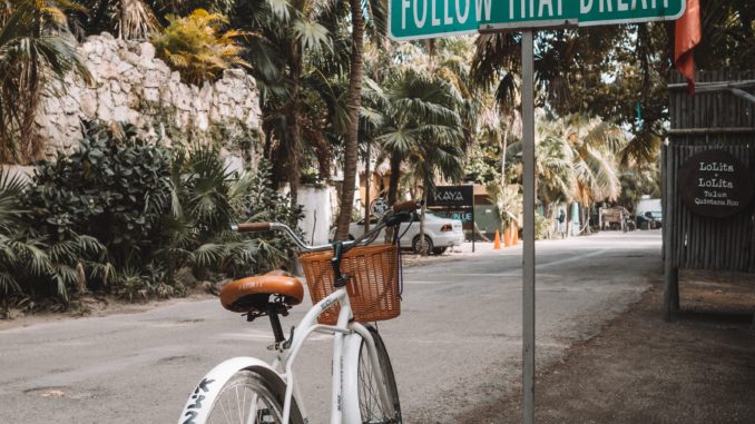 Retirement-Income-Dreams (1) Follow your dream